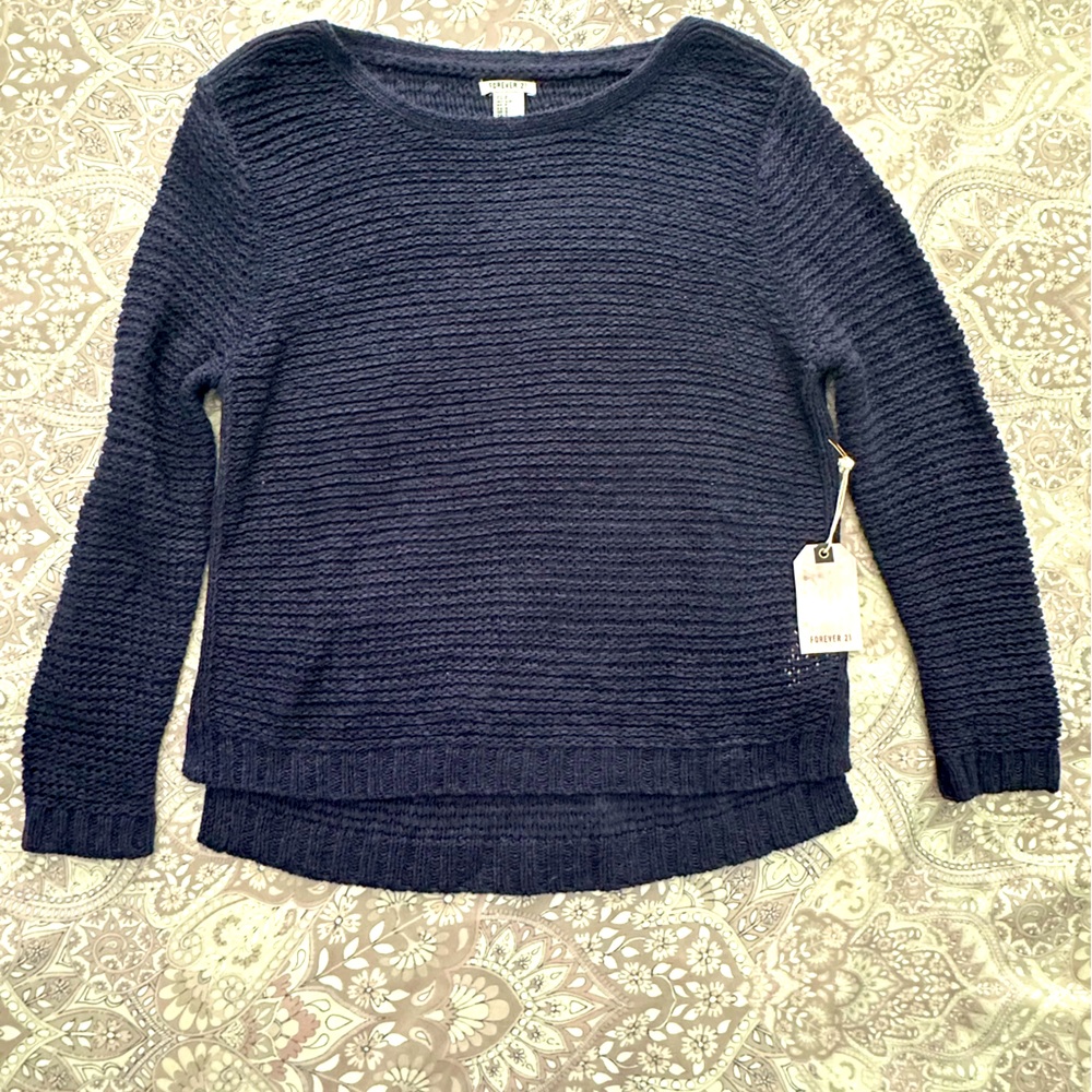 NWT Forever 21 knit Sweater